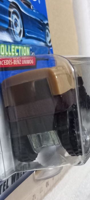 Mercedes-benz unimog hot wheels