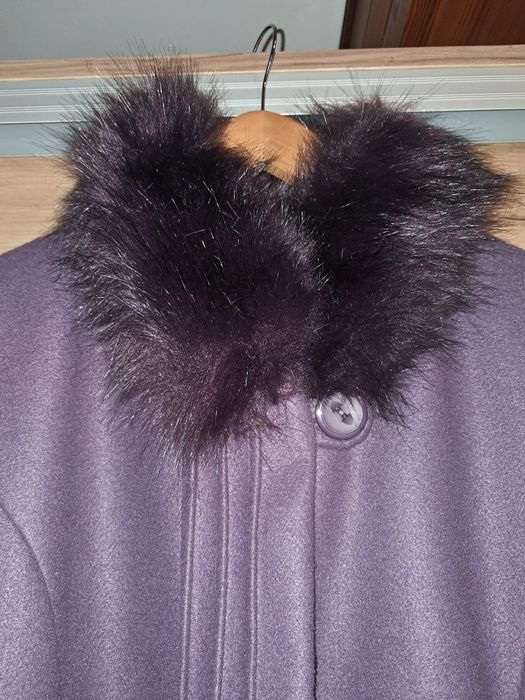 Płaszcz śliwkowy r. 46/48