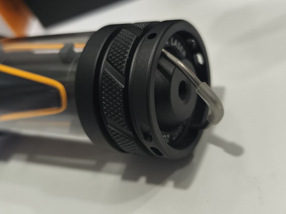 Lanterna de Mão Led Laser 30w 20000lm