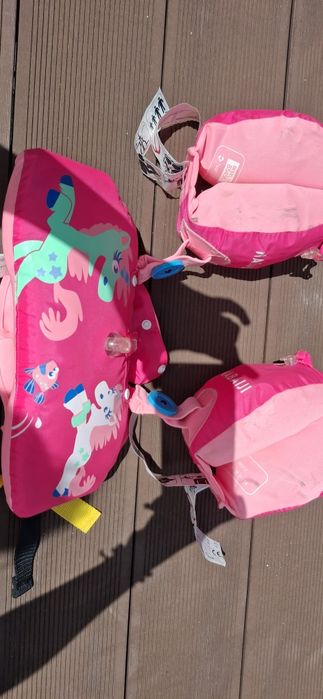 Abraçadeiras 3 anos/colete ate 30kg+mochila