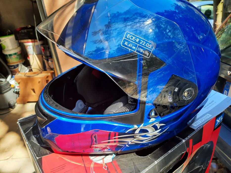 Kask na SKUTER,Quada Motor-Bardzo Ładny