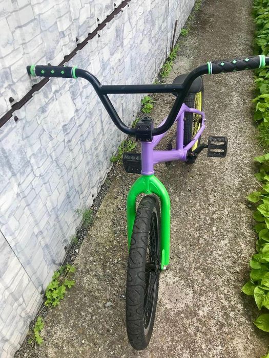 Велосипед BMX, трюковий велосипед