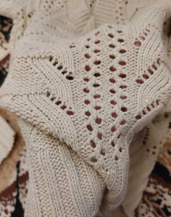 Sweter ażurowy złoty złota nić s/m super