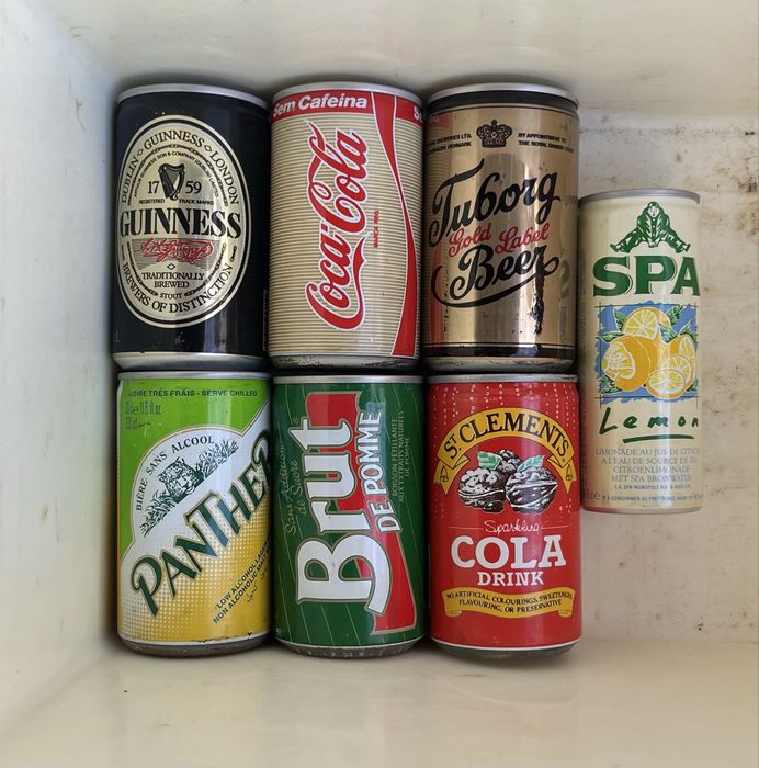 Vendo latas de refrigerantes