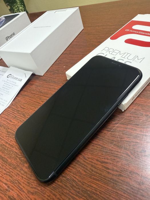 Телефон Айфон XR