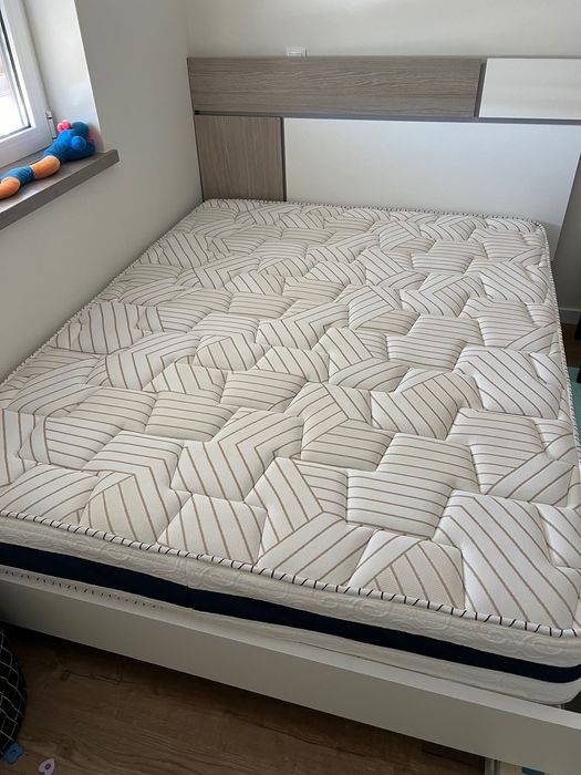 Vendo cama + colchão, 195/150 novo, 400euros