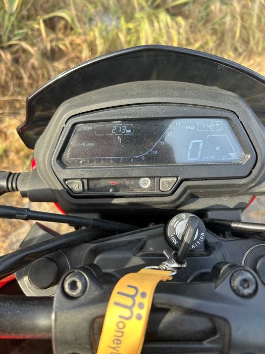 Bajaj Dominar 400 2018 – Potência e Estilo