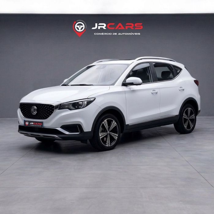 MG ZS Luxury
