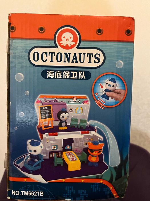 ляльковій будинок с поні