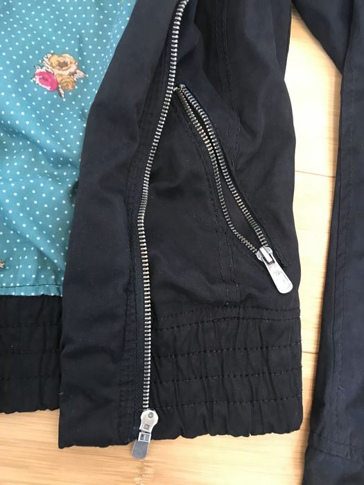 Kurtka przejsciowa bershka S