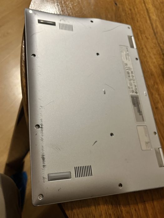 Laptop Acer Aspire V5-571 , i5-3317U 4GB