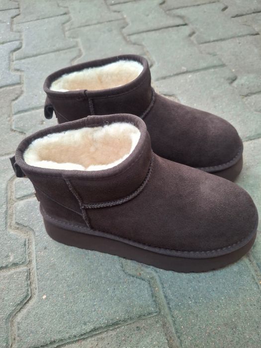 Лофери утеплені . Угги Уггі .   UGG