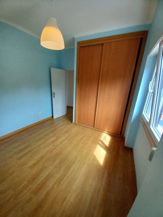 Moradia renovada num terreno de 400m²