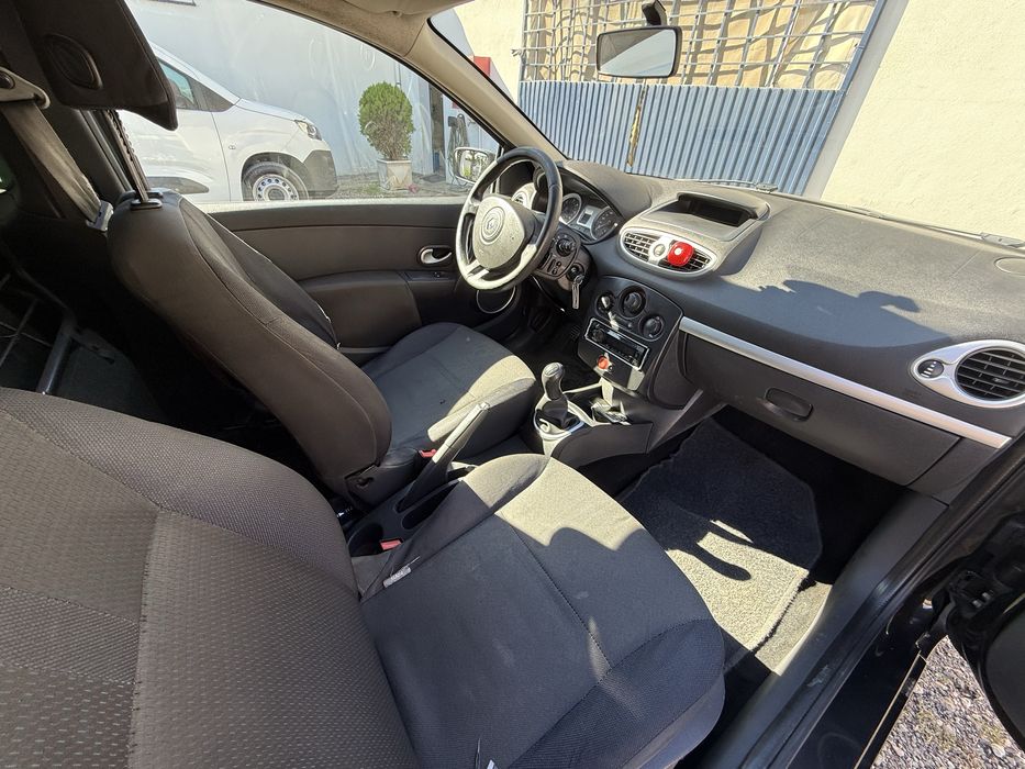 Clio comercial 1.5dci