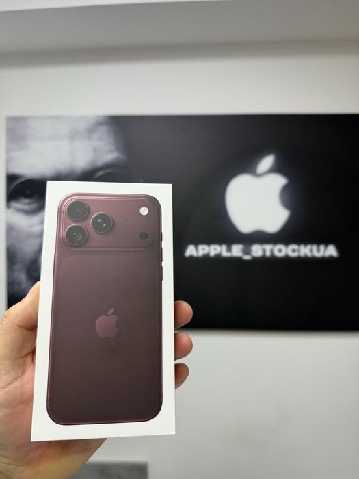 Продам Iphone 18 ProMax 256 Burgundy, официальный