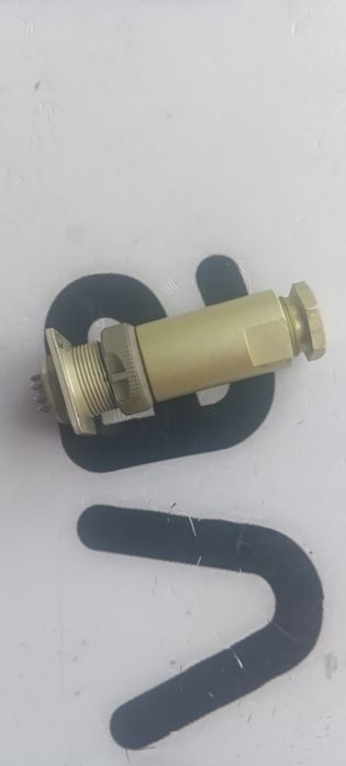 РС10ТВ розетка+кожух