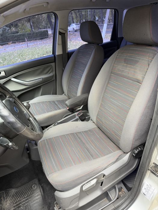Ford C-Max хороший стан