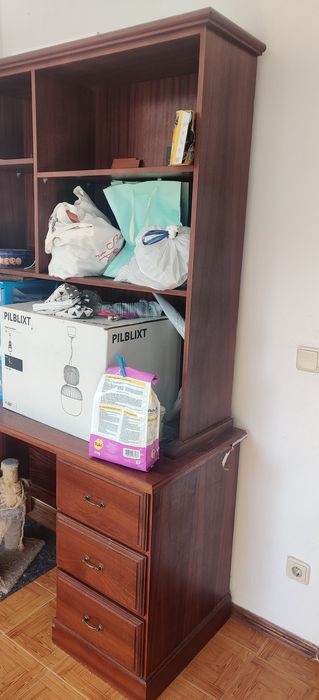 Móvel Antigo de Madeira para quarto