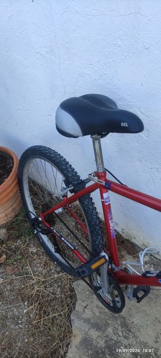 Bicicleta em bom estado