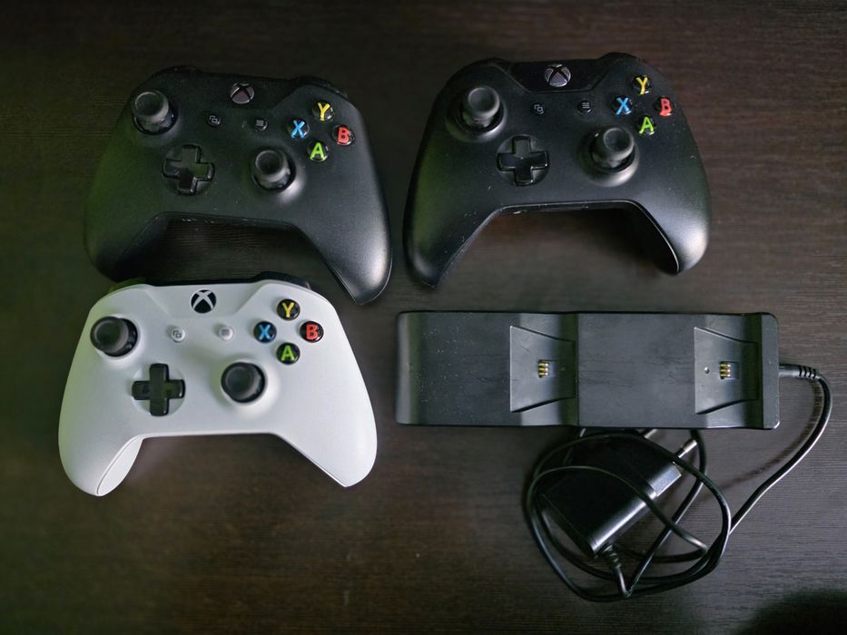 Xbox One 1540 3 pady kinect ładowarka