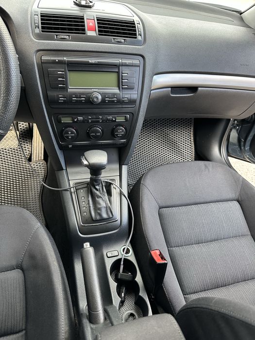 Skoda oktavia A5 автомат