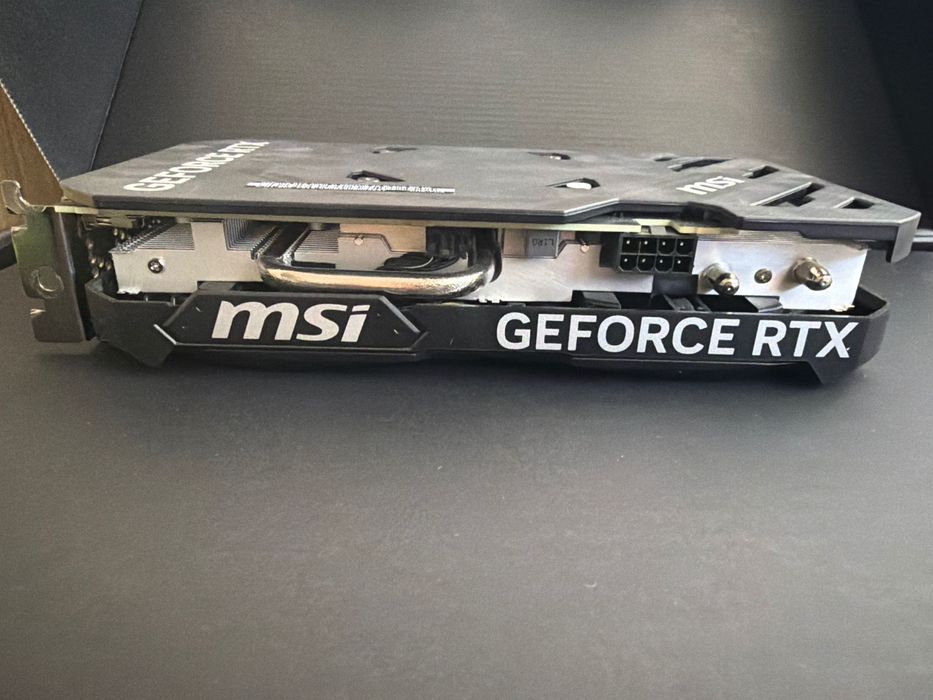 Placa gráfica RTX 4060 TI