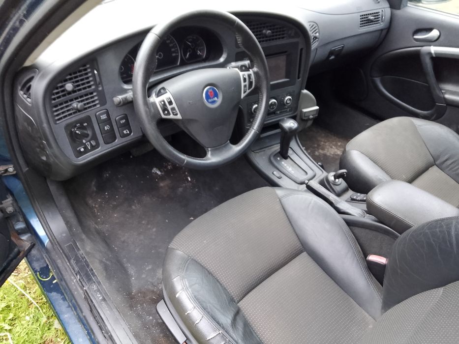 Saab 95 wersja Vector 2.3 turbo 220 km
