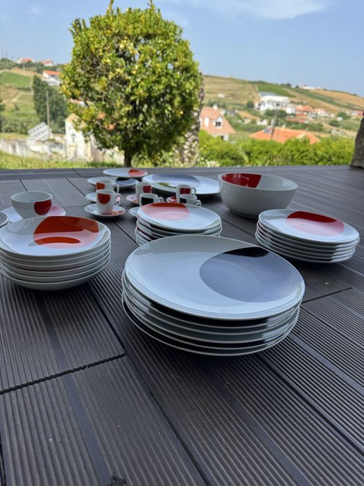 Serviço Vista Alegre - pratos, chá, café e de servir