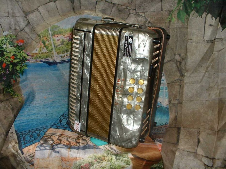 Concertina Avenda N . 976