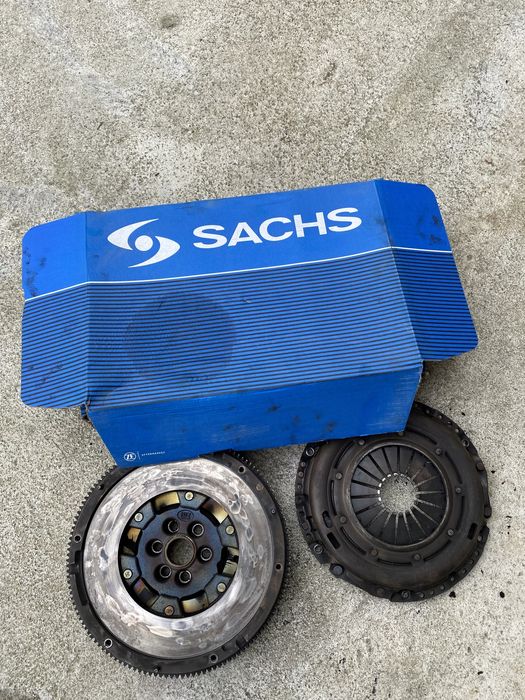 Демпфер / маховик + комплект сцепленія