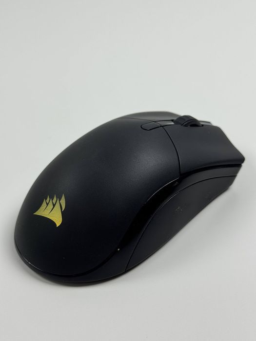 Bezprzewodowa mysz Corsair Sabre RGB PRO Wireless Champion Series