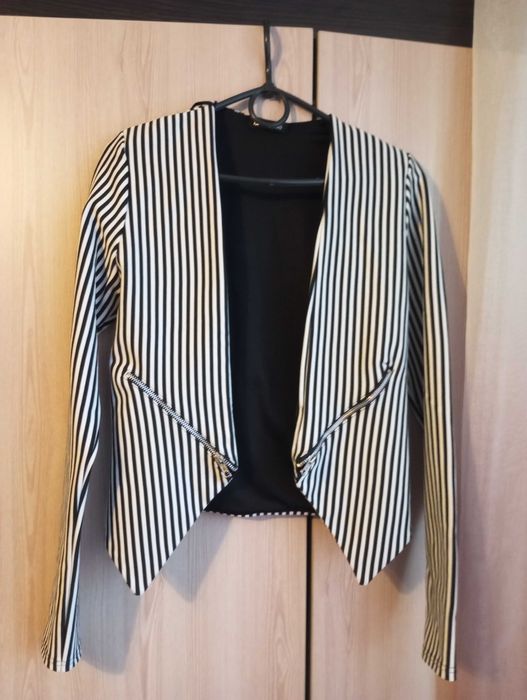 Сукні жіночі святкові