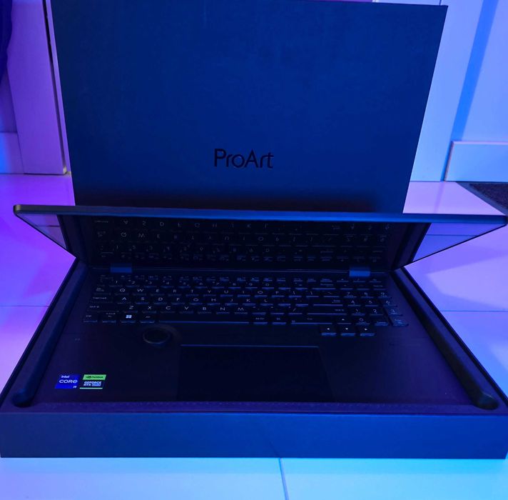 Laptop Asus ProArt 16" OLED dotyk