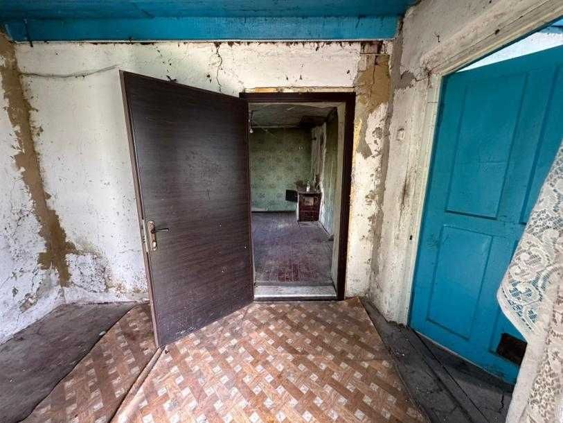 Харківська обл. Продається пів-будинку в Старому Салтові