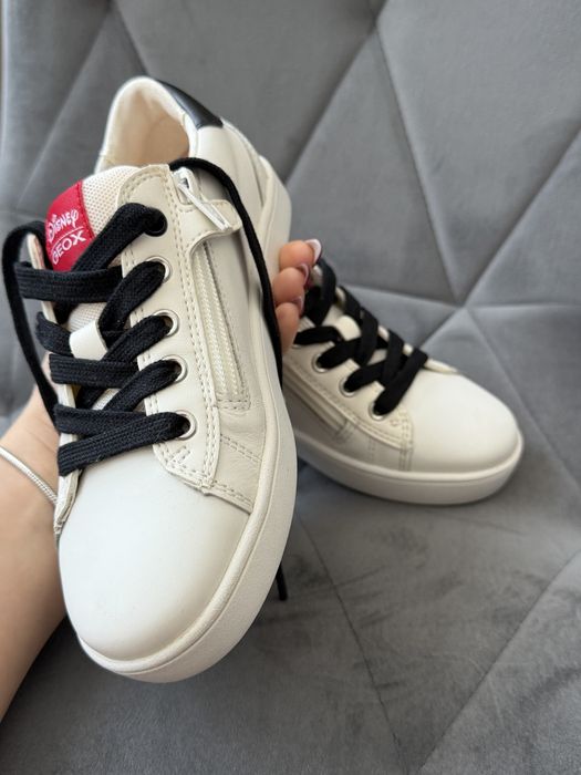 Нові Geox  31 розмір