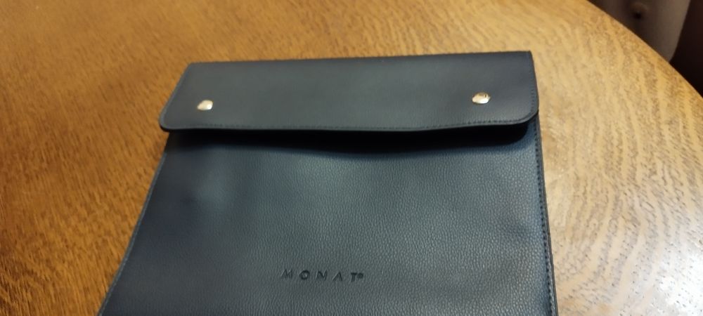 Skórzany organizer monat