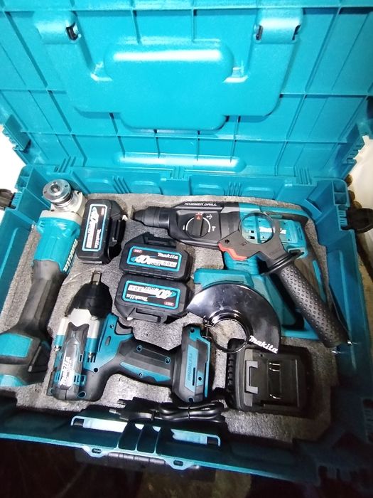 Vendo kit Makita