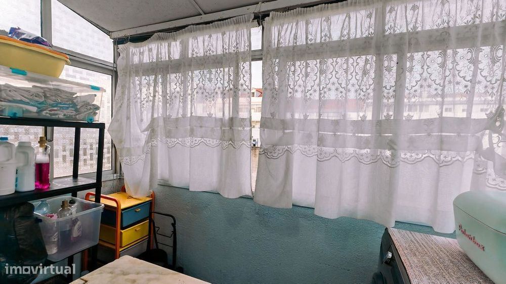 Apartamento T3 no centro de Sobral de Monte Agraço