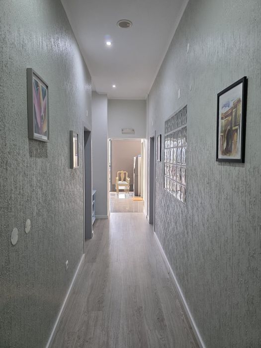 Aluga-se Escritório