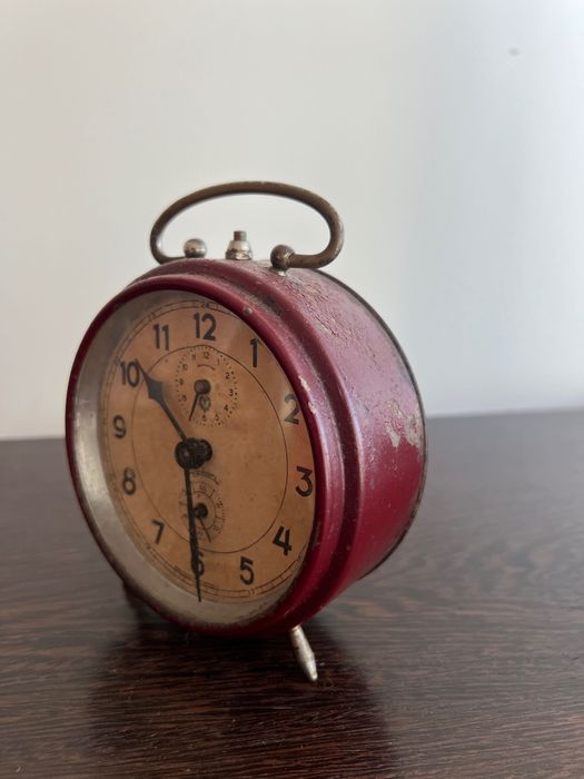 Despertador Antigo REGULADORA - Peça de Coleção