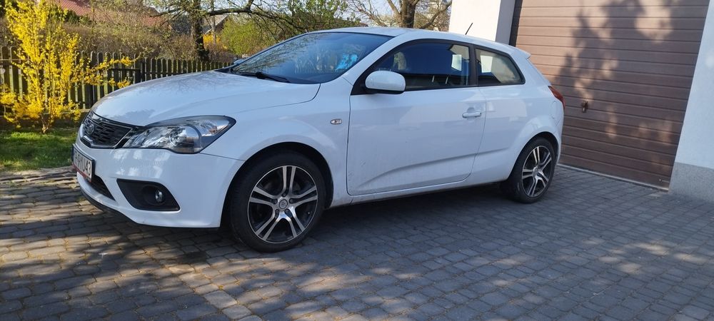 Kia Ceed, Priceed