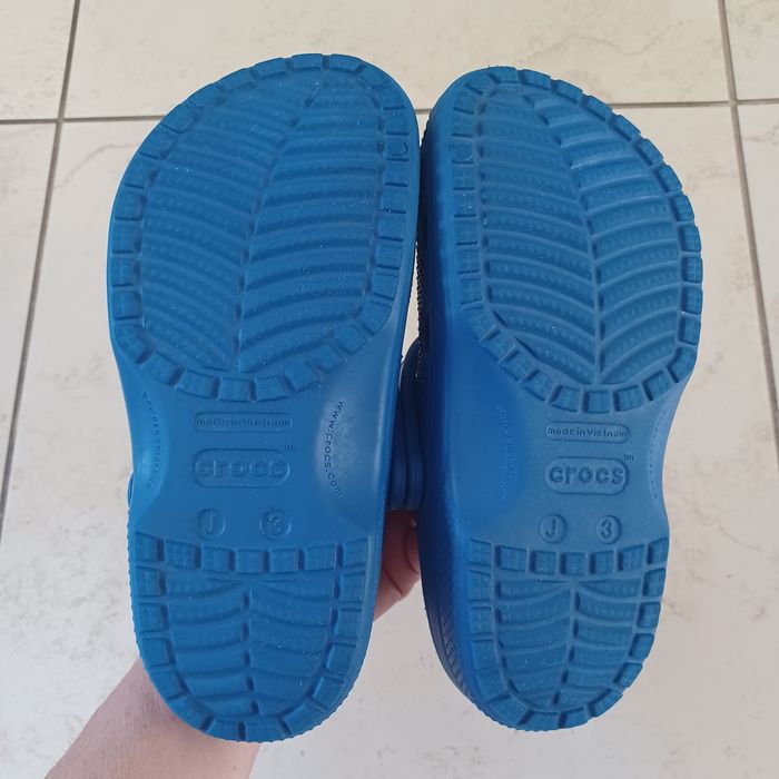 Crocsy Classic Comfort nowe J3/35/22 cm