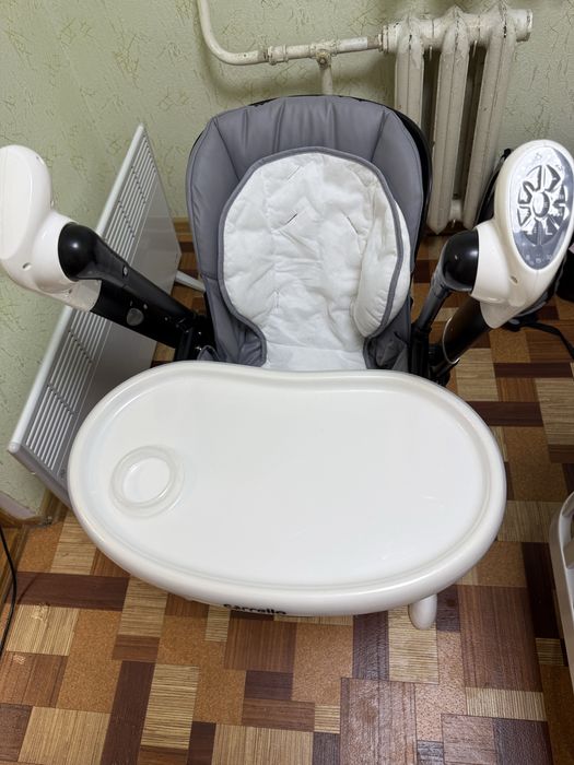 Стілець гойдалка carrello cascata 3в1