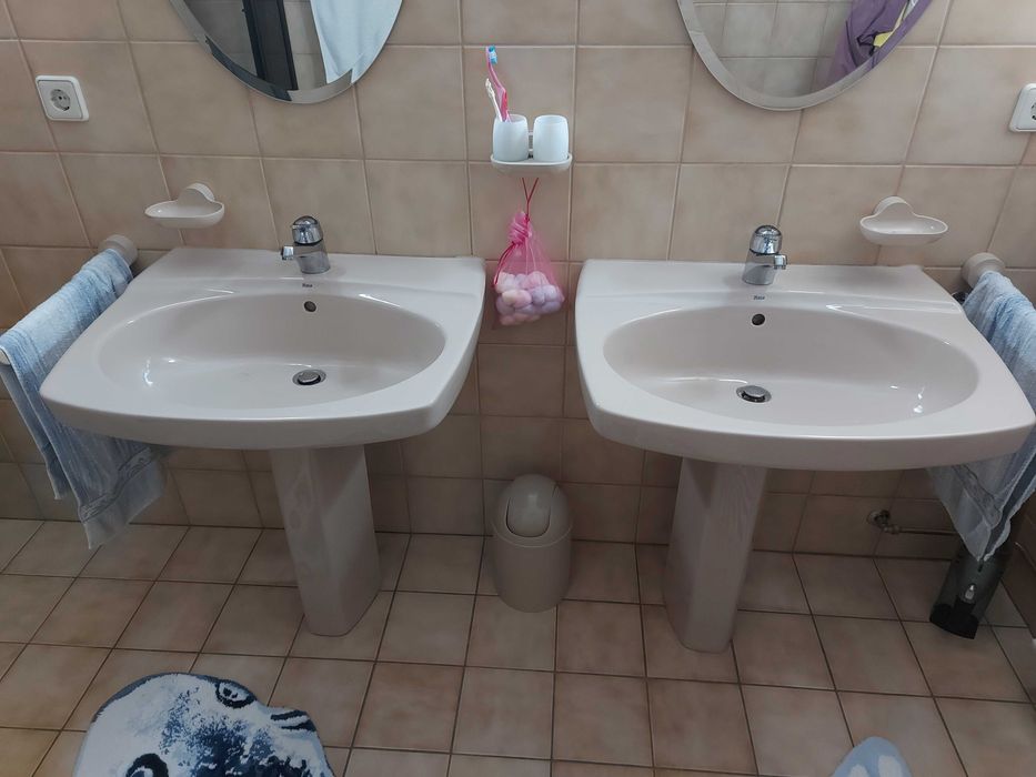 Loiça de casa de banho