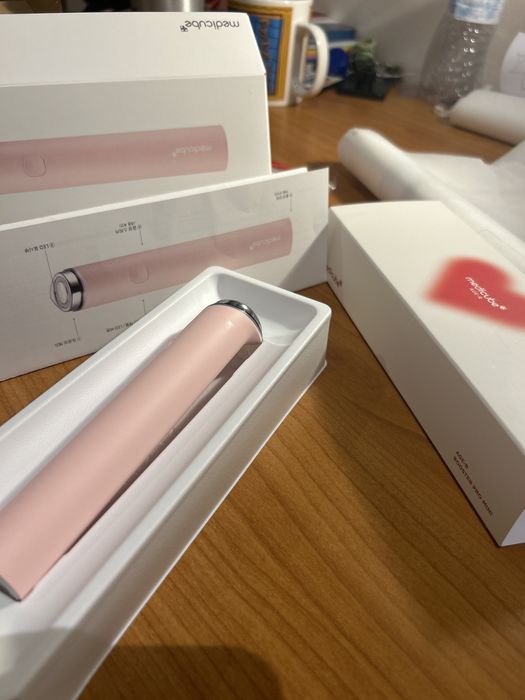 Dispositivo Facial Coreano Medicube para Skincare