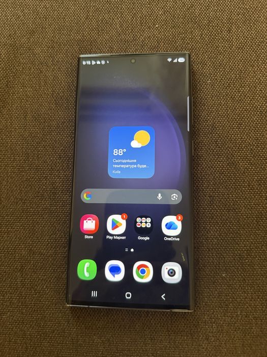 Продам  Samsung S23 ultra 12/512 ГБ