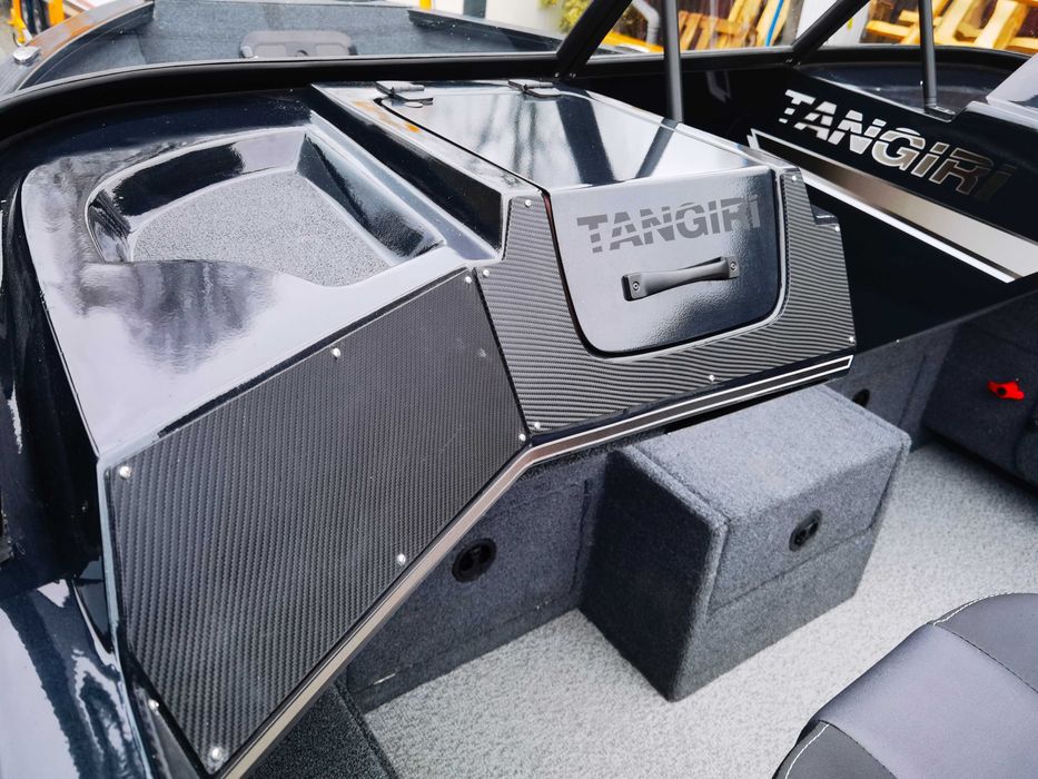 Łódź wędkarska aluminiowa Tangiri TRION 650