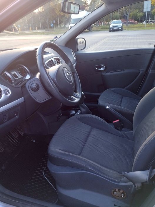 Renault Clio 2012 r 1.2 benzyna