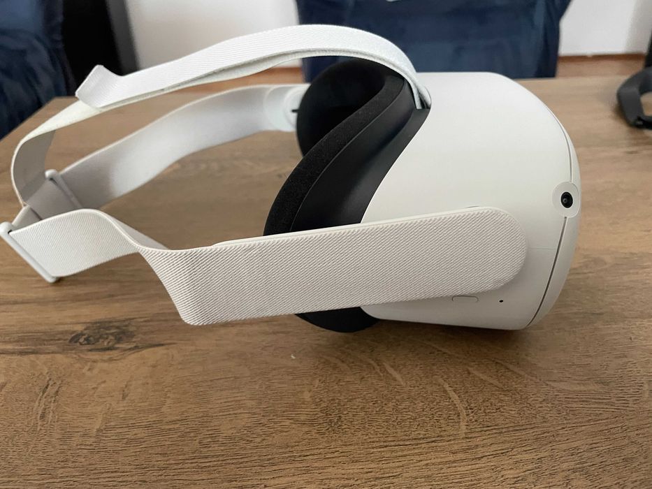 Gogle Vr Meta Quest 2 128 GB - KOMPLET, Stan bardzo dobry, futerał