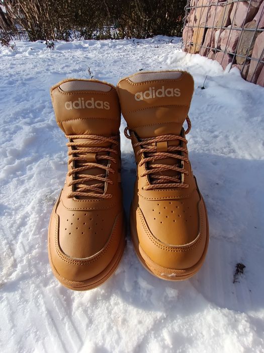 Кросівки Adidas Hoops 3.0 MID WTR,зелені і гірчичні.